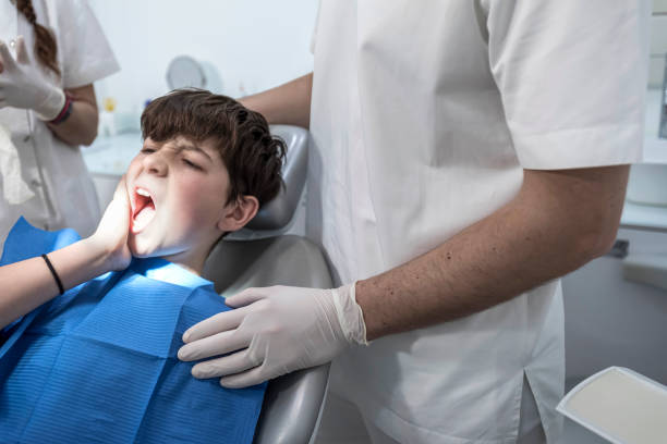 Best Emergency Tooth Extraction  in Benjamin, UT